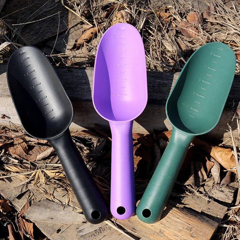 مجرفة حفر، مصنوعة من البلاستيك - مراجعة Soil Scoop Tool وسعره