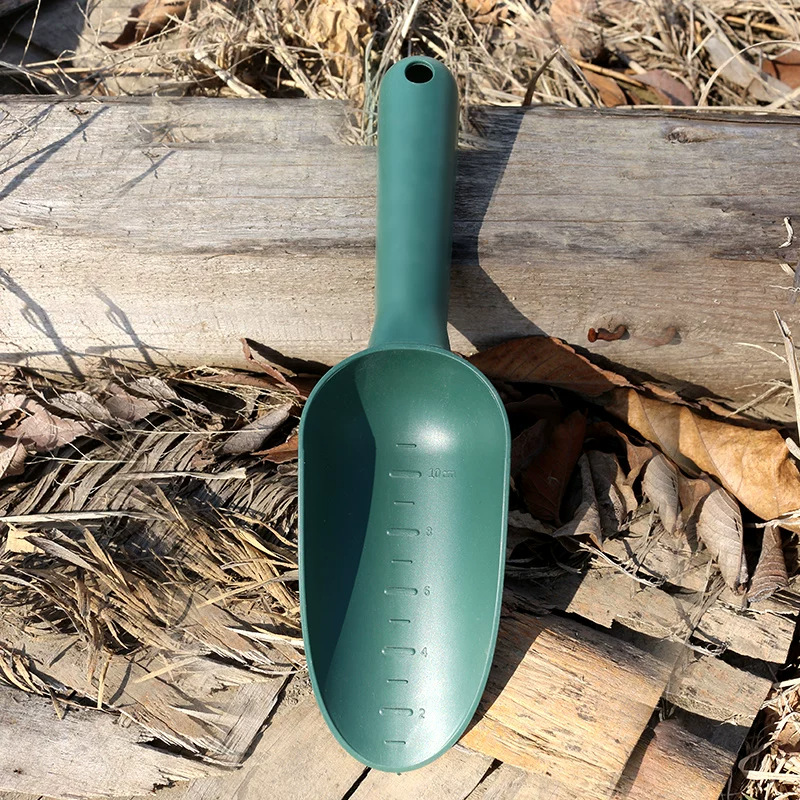 مجرفة حفر، مصنوعة من البلاستيك - مراجعة Soil Scoop Tool وسعره